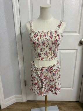 Floral Smocked Crop Shorts Set - White Floral